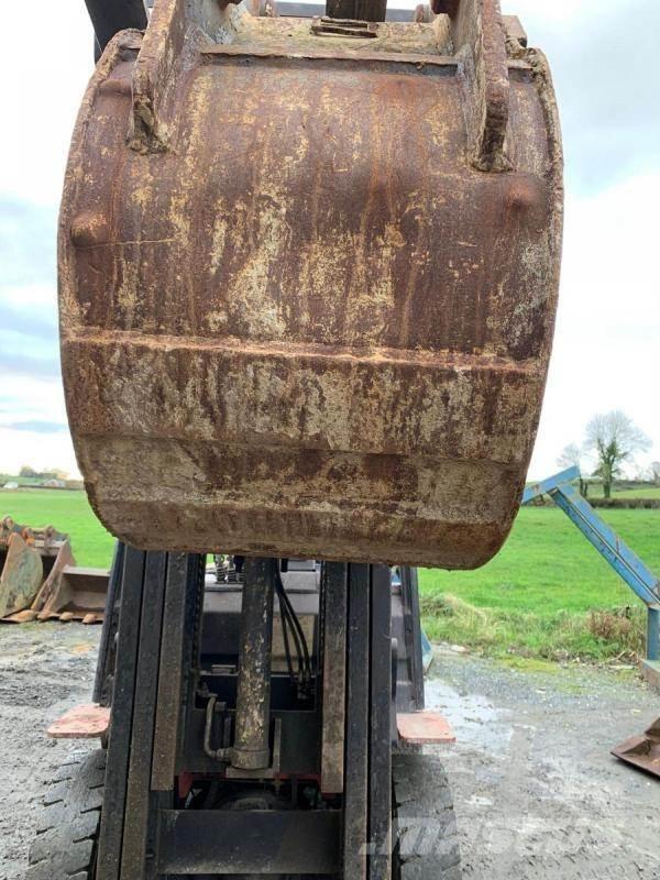 Strickland 13ton 24” foundation bucket Kašike / Korpe