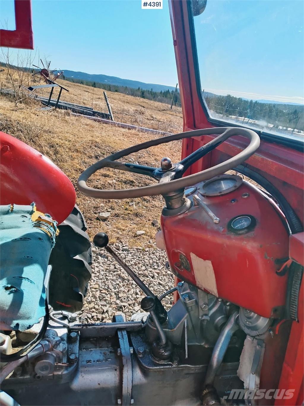 Massey Ferguson 35 Traktori