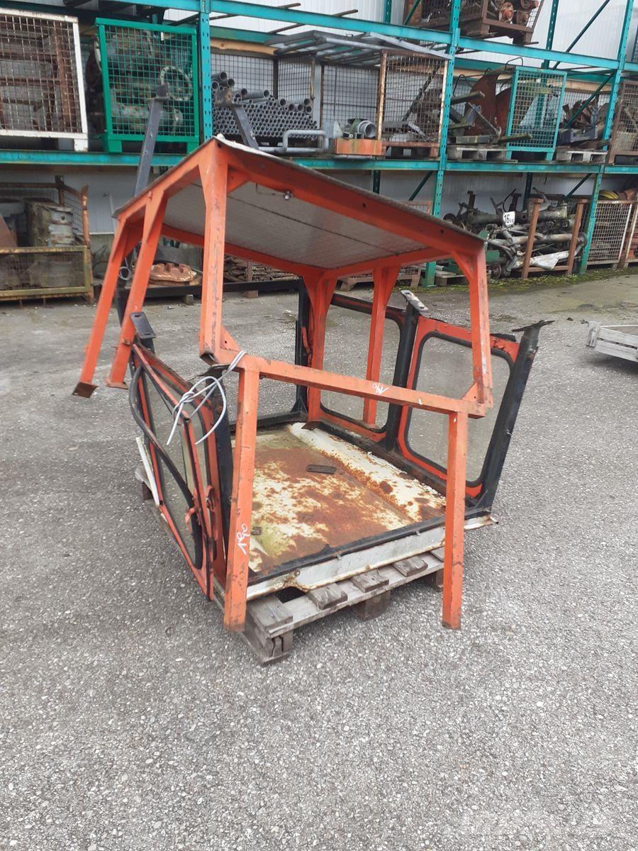 Dach zu Steyr 190 (36er Steyr) Ostala dodatna oprema za traktore