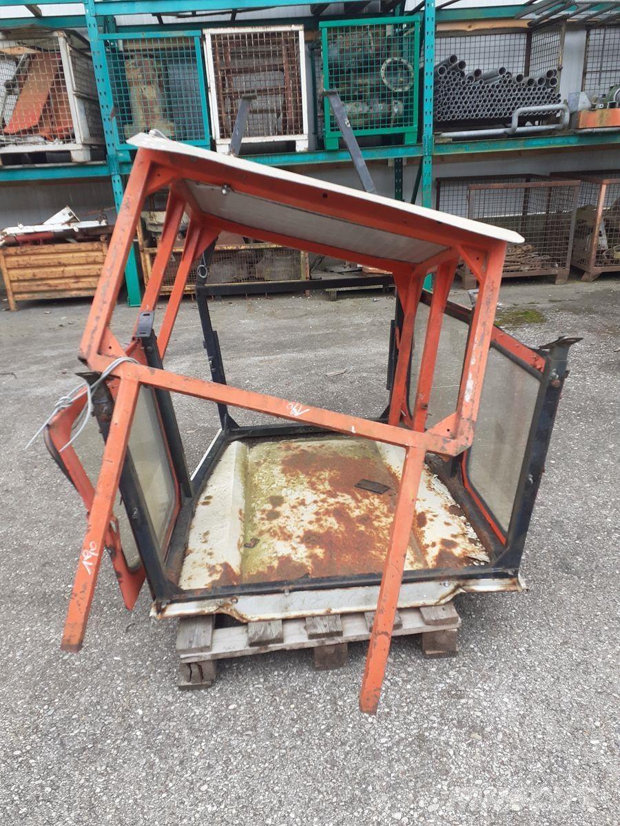 Dach zu Steyr 190 (36er Steyr) Ostala dodatna oprema za traktore