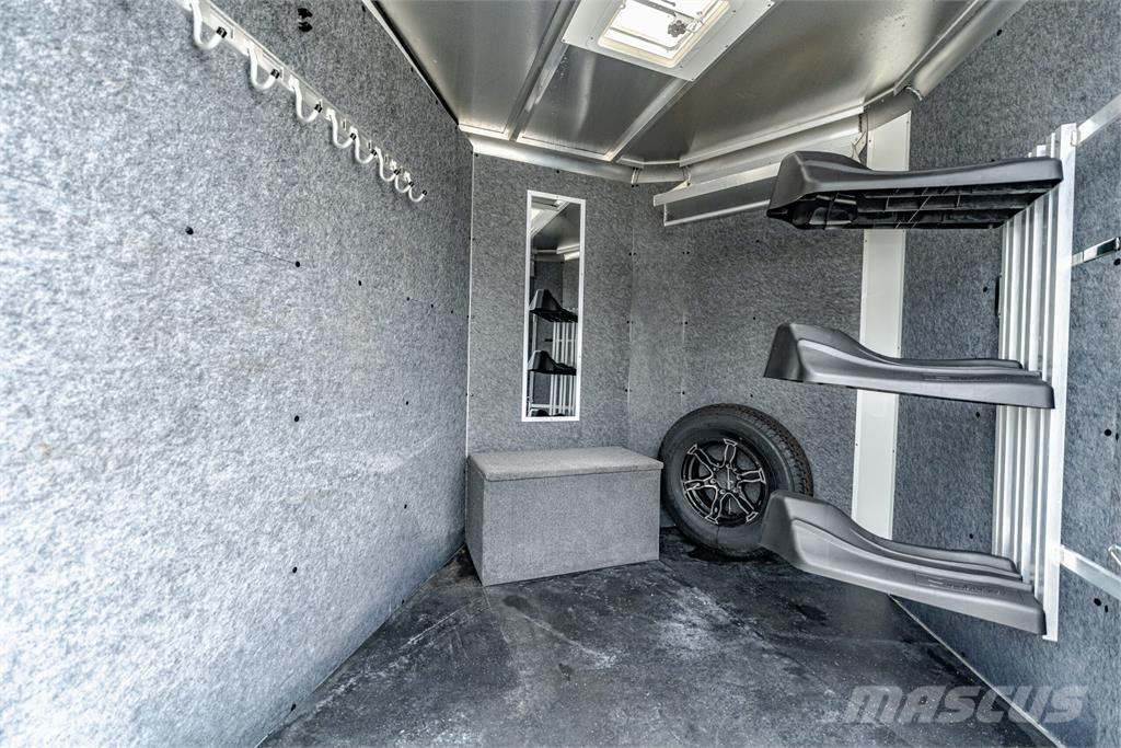 Sundowner 3H SUPER TACK Prikolice za prevoz životinja