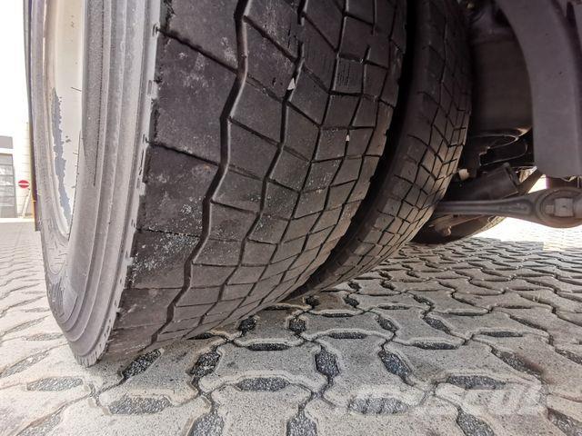 Iveco Stralis 400 / ZF Intarder / komplett Tegljači