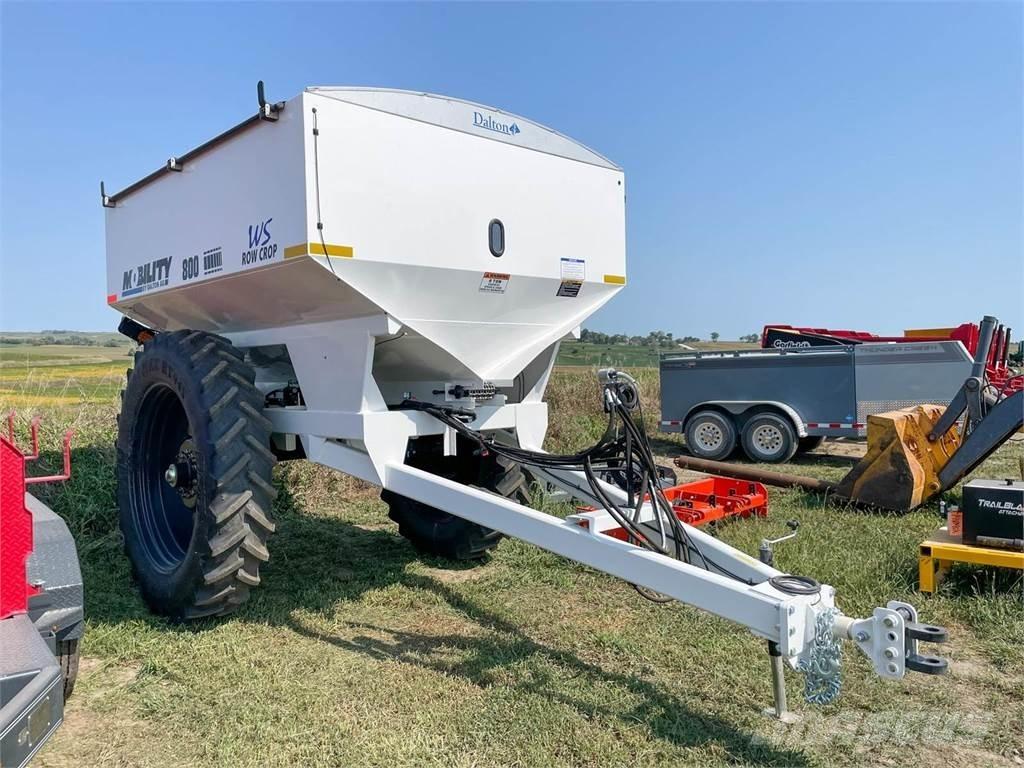 Dalton Ag Products MOBILITY 800 Rasturači đubriva