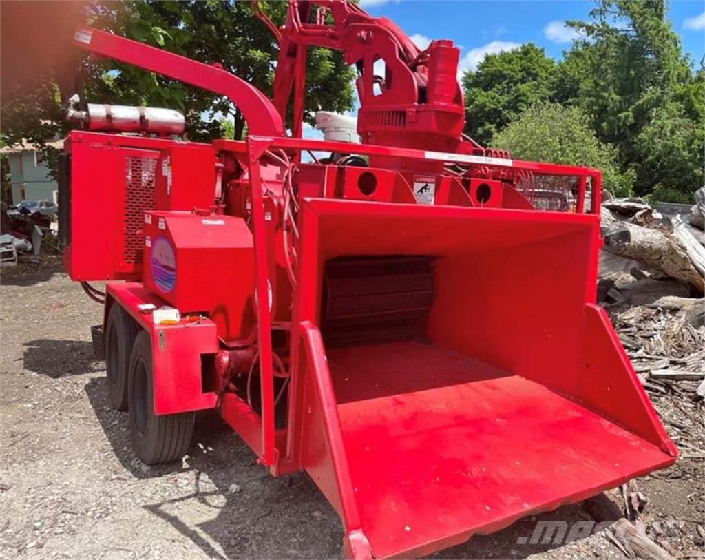 Morbark Hurricane 2400XL Drobilice drva / čiperi