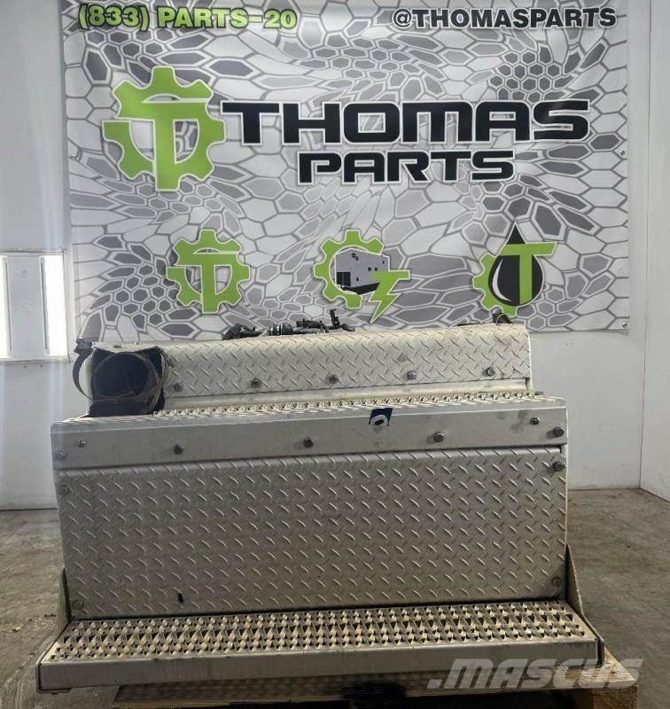 Peterbilt 367 Ostale kargo komponente