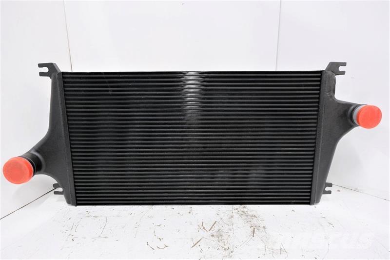 International Workstar Charge Air Cooler # 603230 Radijatori