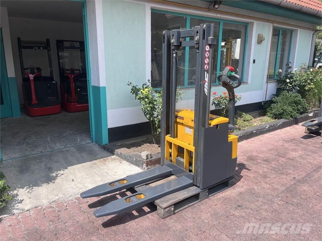 Steinbock WP12 250T V-4057 FOR EXPORT ONLY Baterije