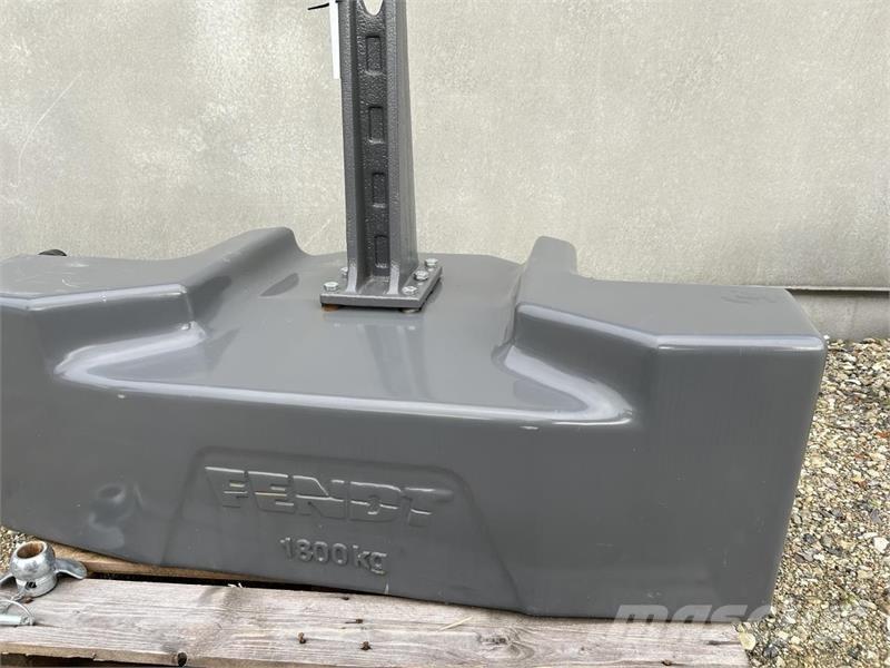 Fendt 1800 KG Prednji tegovi