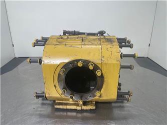 CAT 924G-138-1633-Differential housing
