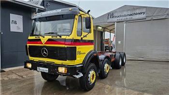 Mercedes-Benz 3228 8x4 chassis