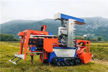  Pekautomotive Vineyard and Orchard Robotic Machine