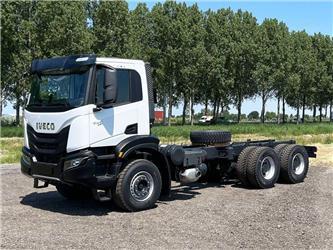 Iveco T-Way AD380T43H-4200 Chassis Cabin (2 units)