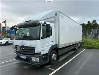 Mercedes-Benz Atego 1524 Box truck and tailgate lift