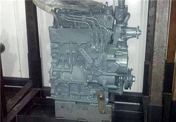 Kubota D1005ER-AG Rebuilt Engine: Kubota ZD25 Compact Tra