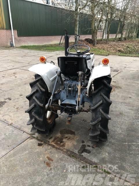  Kumiai ST1620 Manji traktori
