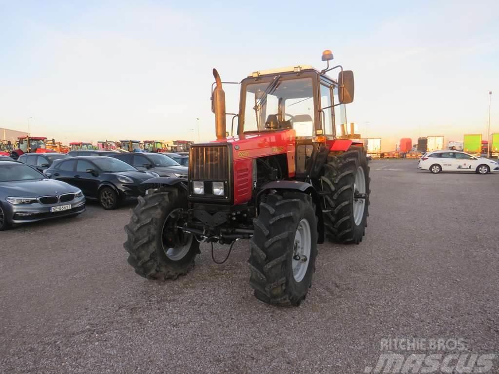 Belarus 1221.2 Traktori