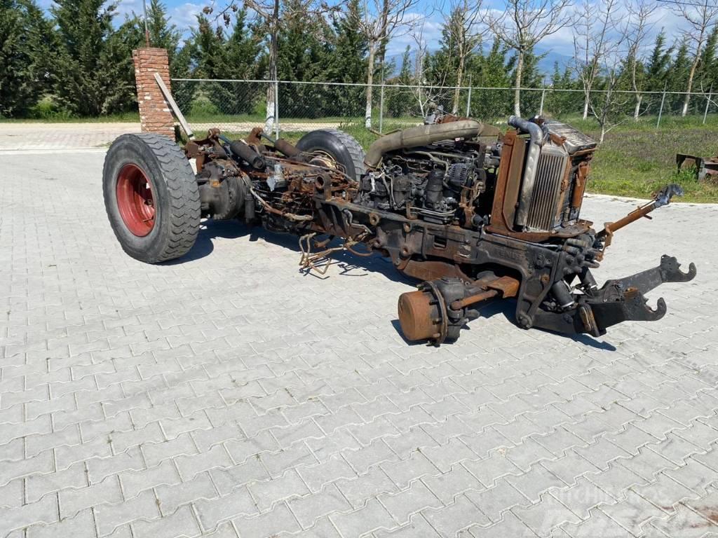 Fendt 718 COM3 ΓΙΑ ΑΝΤΑΛΛΑΚΤΙΚΑ Traktori
