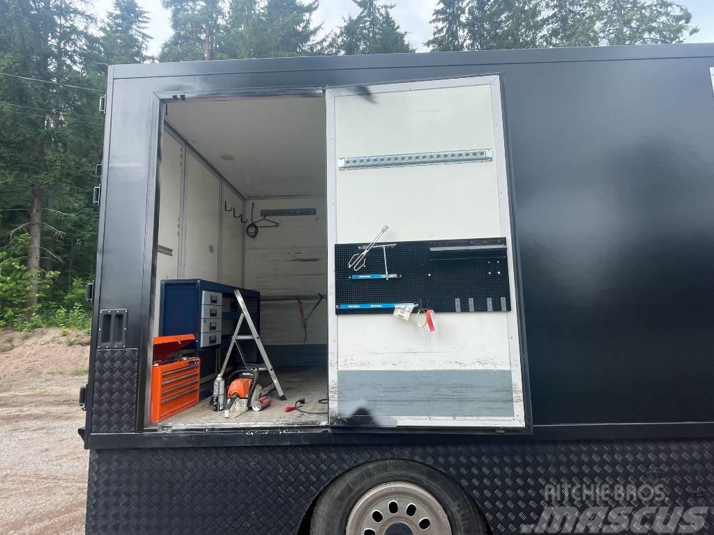 Renault Midlum matkailuauto/motocross huolto-auto Kamperi i kamp prikolice