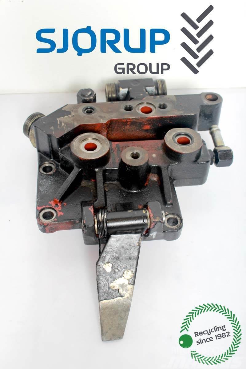 Case IH MX110 Remote control valve Hidraulika