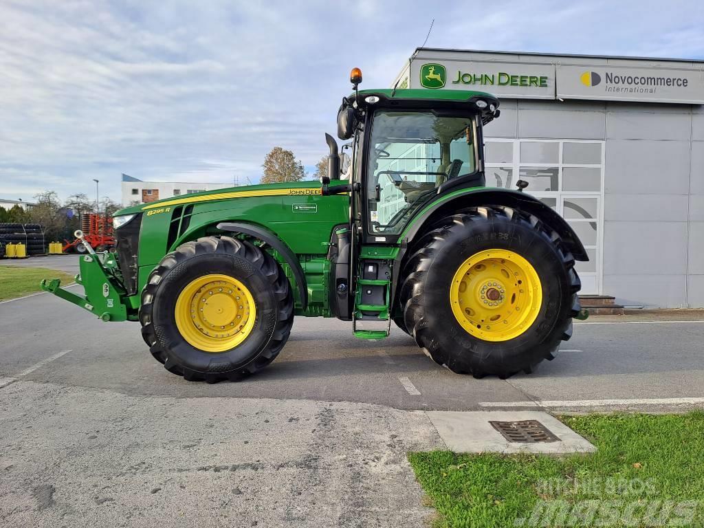 John Deere 8295 R Traktori