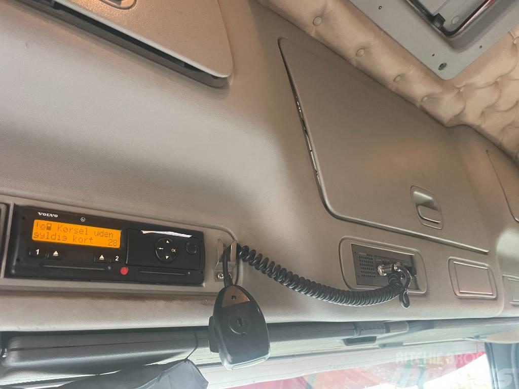 Volvo FM440 8x2 Kamioni za podizanje kablova
