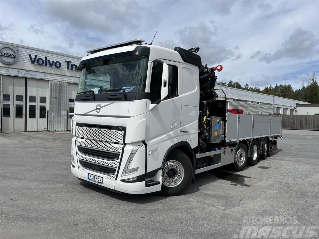 Volvo FH Ny större brädgårdsbil 8x2 39 tons kran Kamioni sa otvorenim sandukom