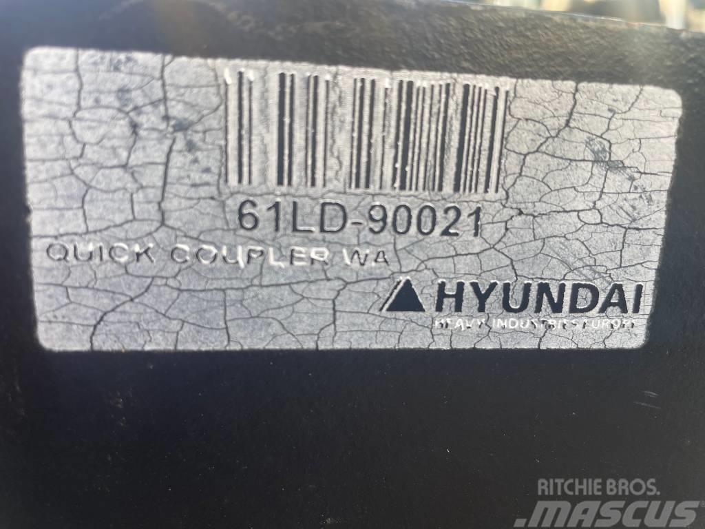 Hyundai Adapter HL757-7 to Volvo L50 - L120 Brze spojke
