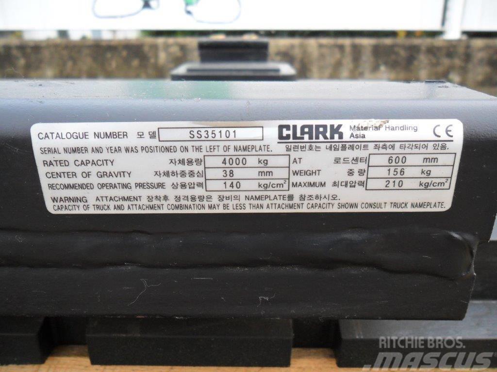 Clark Seitenschieber FEM3 - 1350mm Viljuške