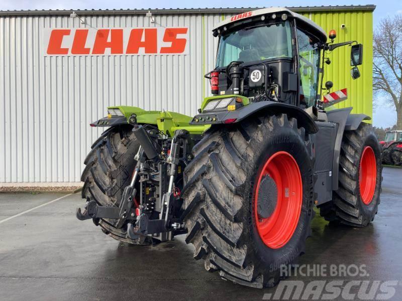 CLAAS XERION 4200 TRAC VC Traktori