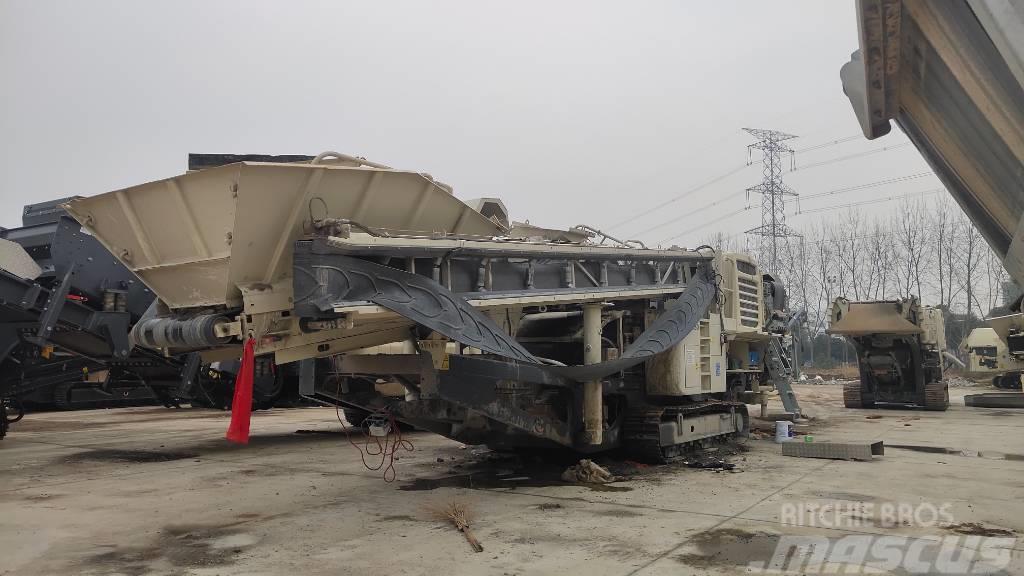 Metso LT200HPS CONE CRUSHER mobile crushing plant Mobilne drobilice
