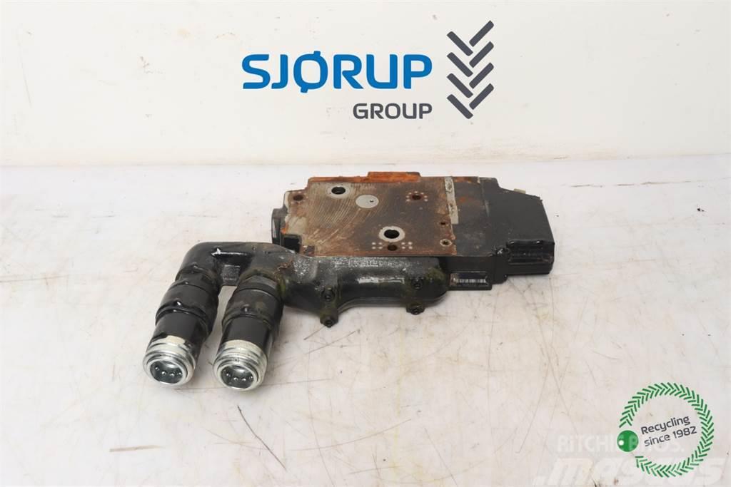 Steyr 4130 Profi Remote control valve Hidraulika