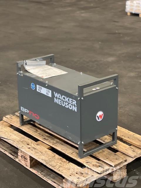 Wacker Neuson GOULDS NPE/NPE-F Polovna oprema za grejanje i odmrzavanje