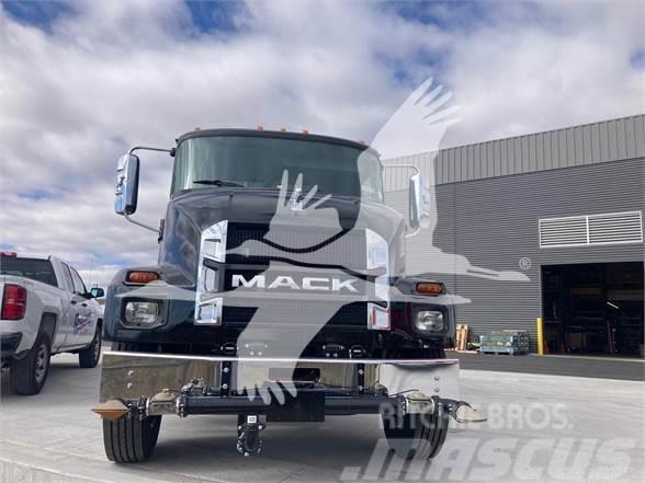 Mack MD6 Kamioni cisterne