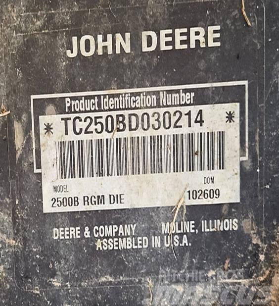 John Deere 2500 B PrecisionCut Traktorske kosilice