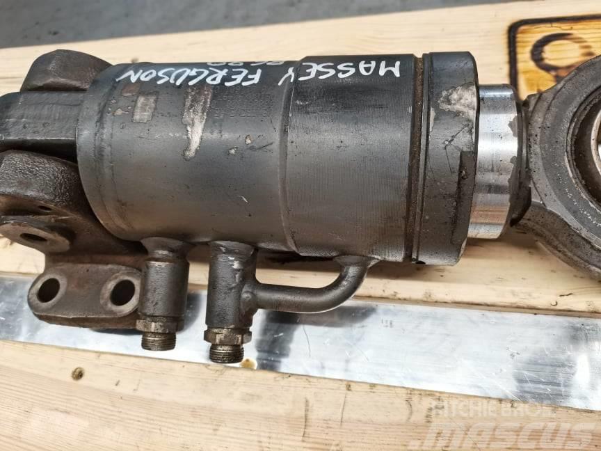 Massey Ferguson 8670  Axle suspension cylinder Šasija i vešenje