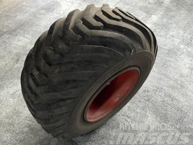 Bobcat 400/60-15.5 Tire | Band | Wheel | Rad | Viskafors Gume, točkovi i felne