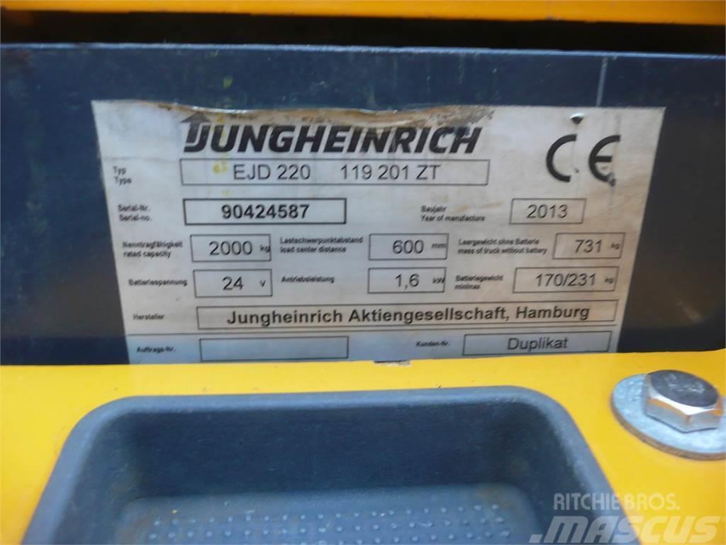 Jungheinrich EJD 220 201 ZT Samopogonski ručni viljuškari