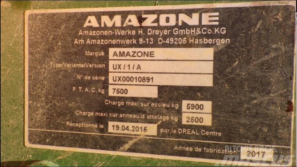 Amazone UX 3200 Special Vučene prskalice