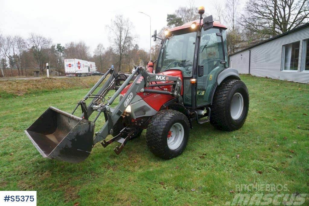 McCormick GX50H Tractor with attachments Traktori