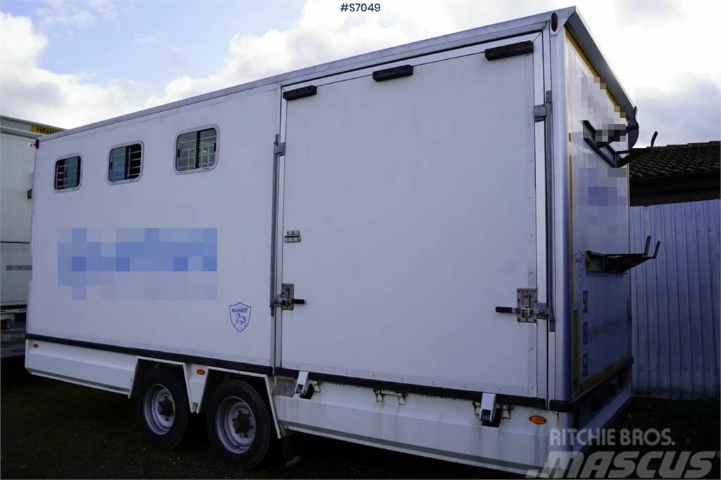  VANS BARBOT Specialbyggd hästtransport Kamioni za prevoz životinja
