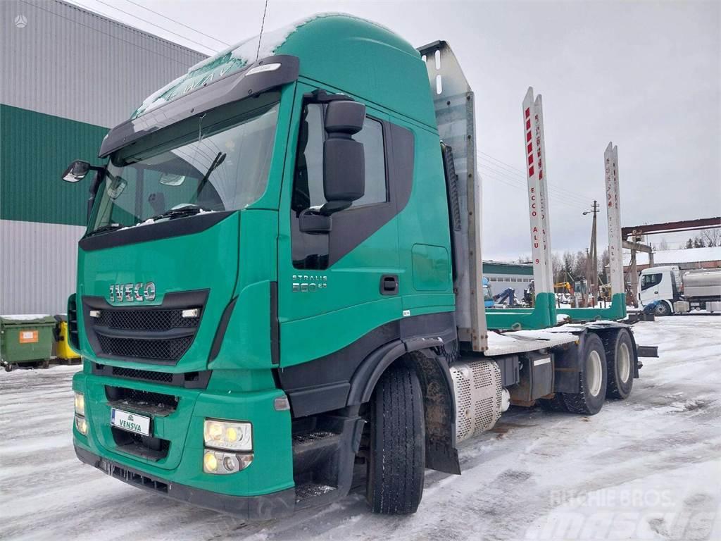 Iveco STRALIS 560 6x4 Kamioni za drva Šticari