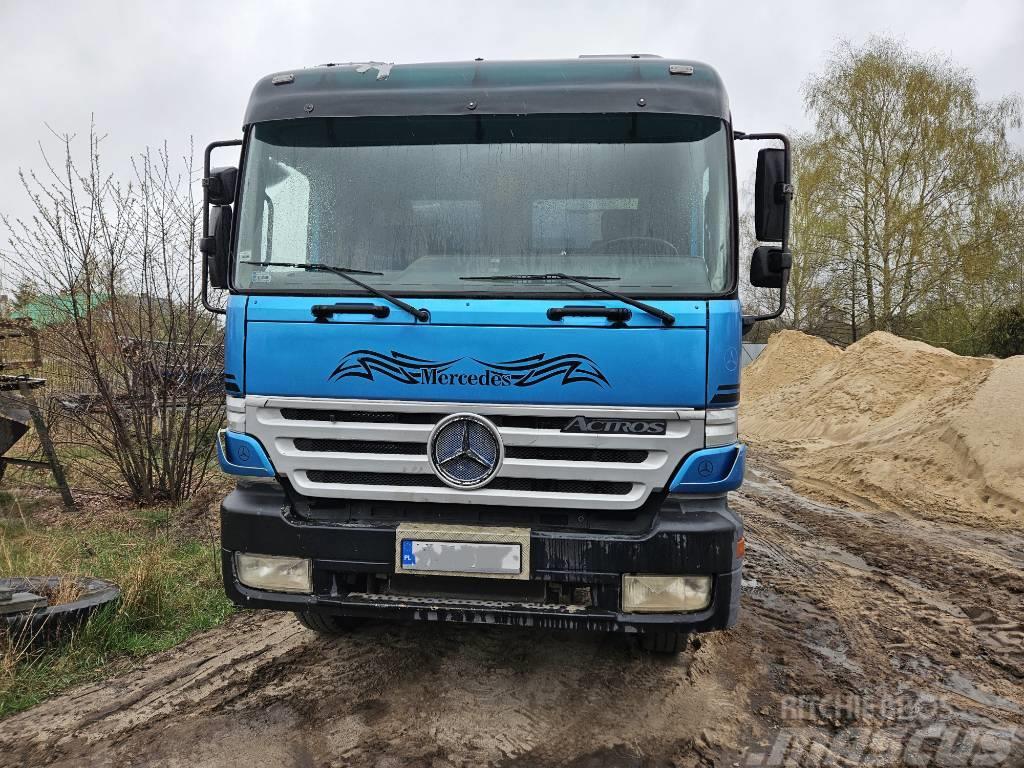 Mercedes-Benz 3240 Kiperi kamioni