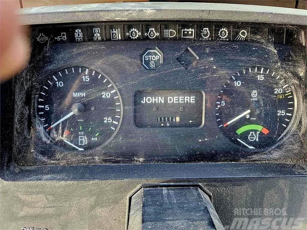 John Deere 6400 Traktori