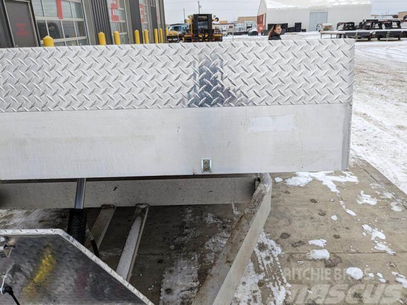 82 x 20' Aluminum Hydraulic Tilt Deck Trailer 82 x Autotransporter prikolice