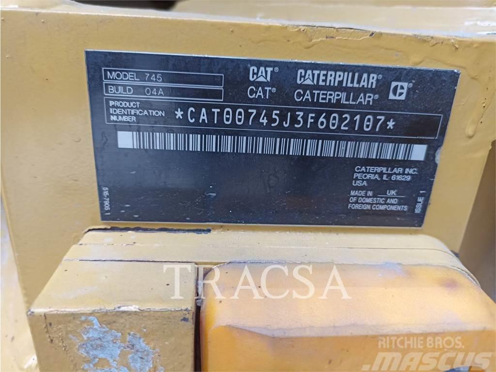 CAT 745 Zglobni damperi