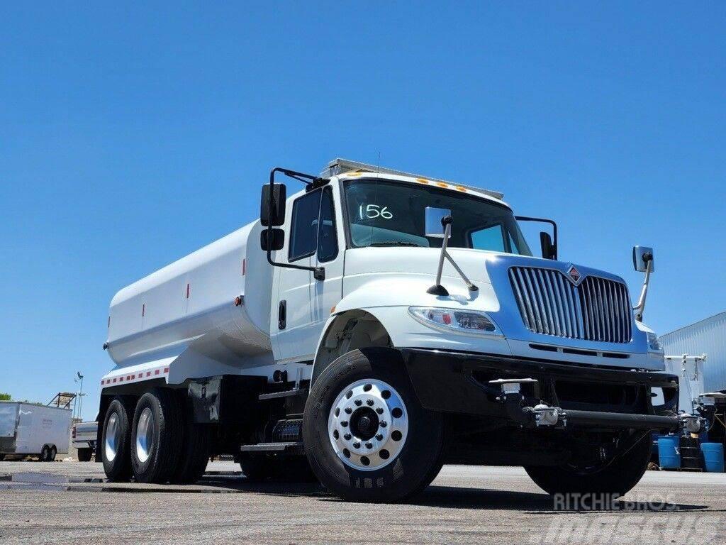 International 4400 Kamioni za vodu