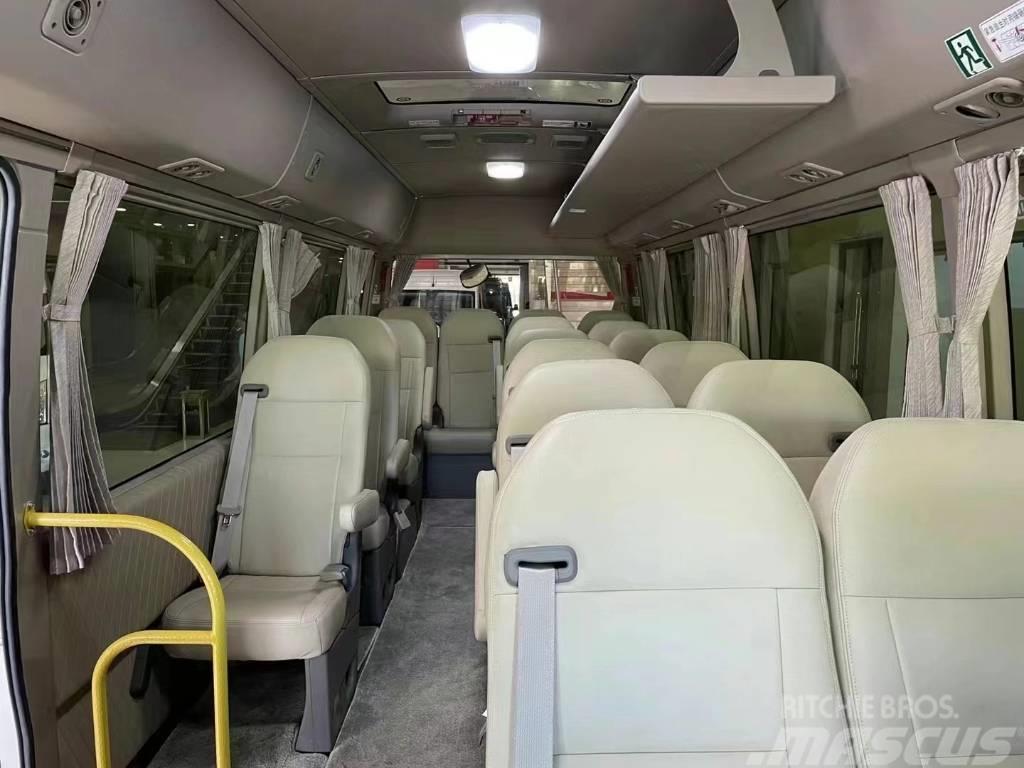 Toyota Coaster Bus Mini autobusi
