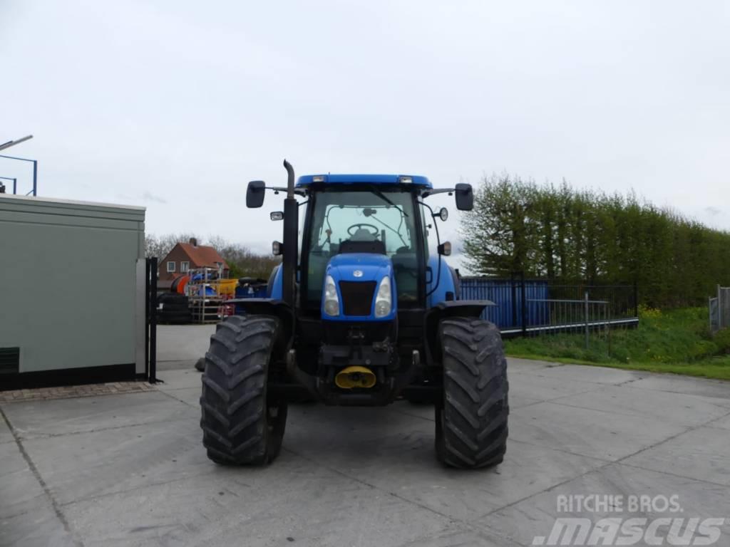 New Holland T6070 PC Traktori