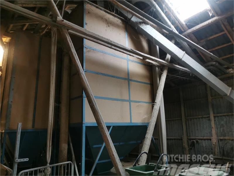 Mosegård 3x3 m   ca. 18-20 tons Oprema za istovaranje silosa