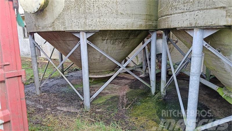 Tunetank 100 m3 2 stk Oprema za istovaranje silosa